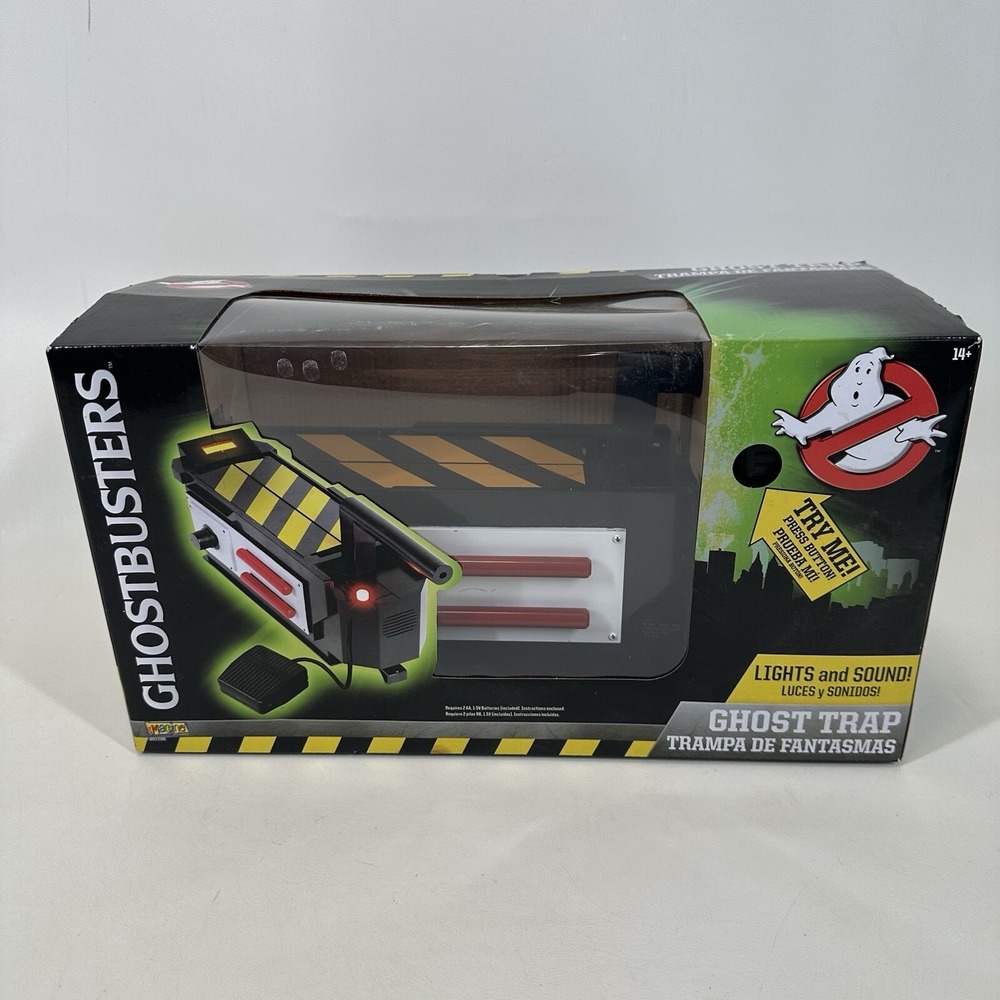 Ghostbusters Ghost Trap Lights & Sound Doors 2019 New in box